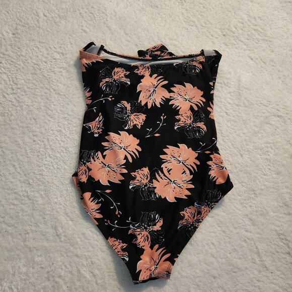 Unbranded Pink Floral Halter Top Swimsuit One Piece‎ Women's Large - Picture 3 of 3